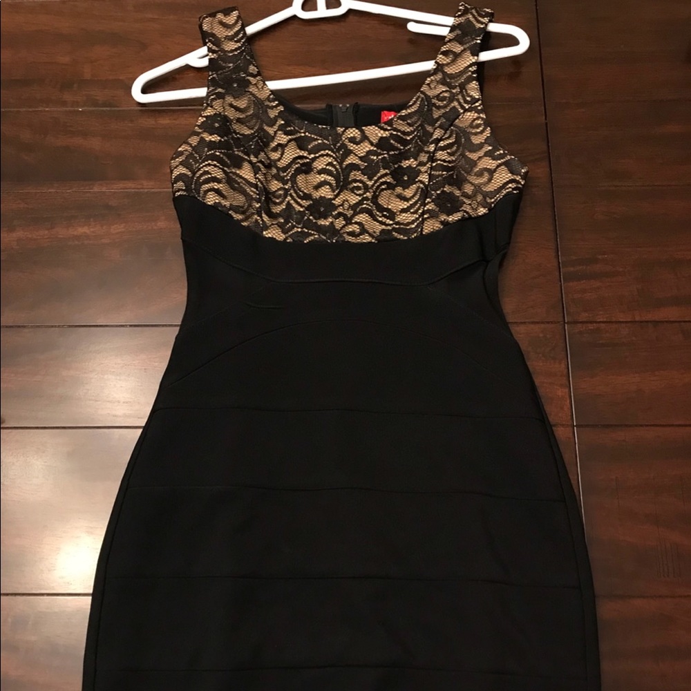 Form Fitting Black & Beige Dress